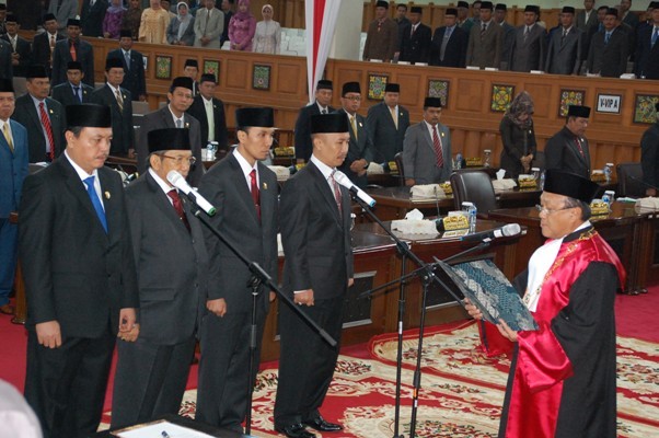 Pelantikan Pimpinan DPRD Provinsi Jambi belum lama ini. Hari ini, pimpinan DPRD Provinsi Jambi akan menggelar Rapim bahas soal Alat Kelengkapan Dewan